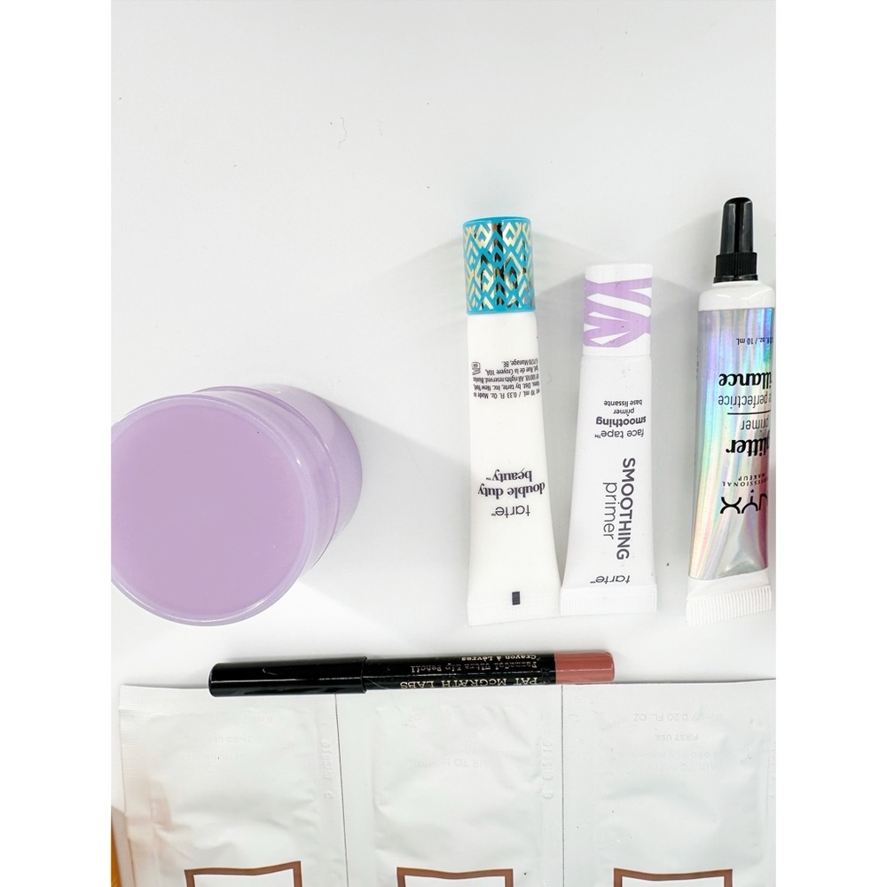 Beauty Bundle Assortment - Picture 4 of 9